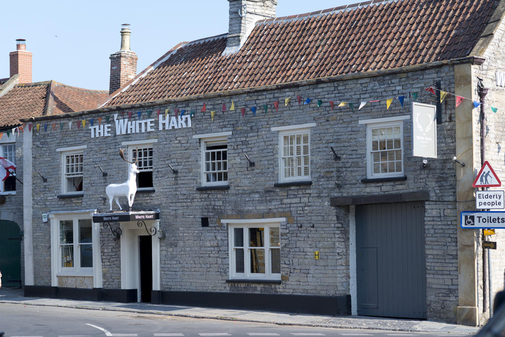 The White Hart Hotel Somerton  Buitenkant foto