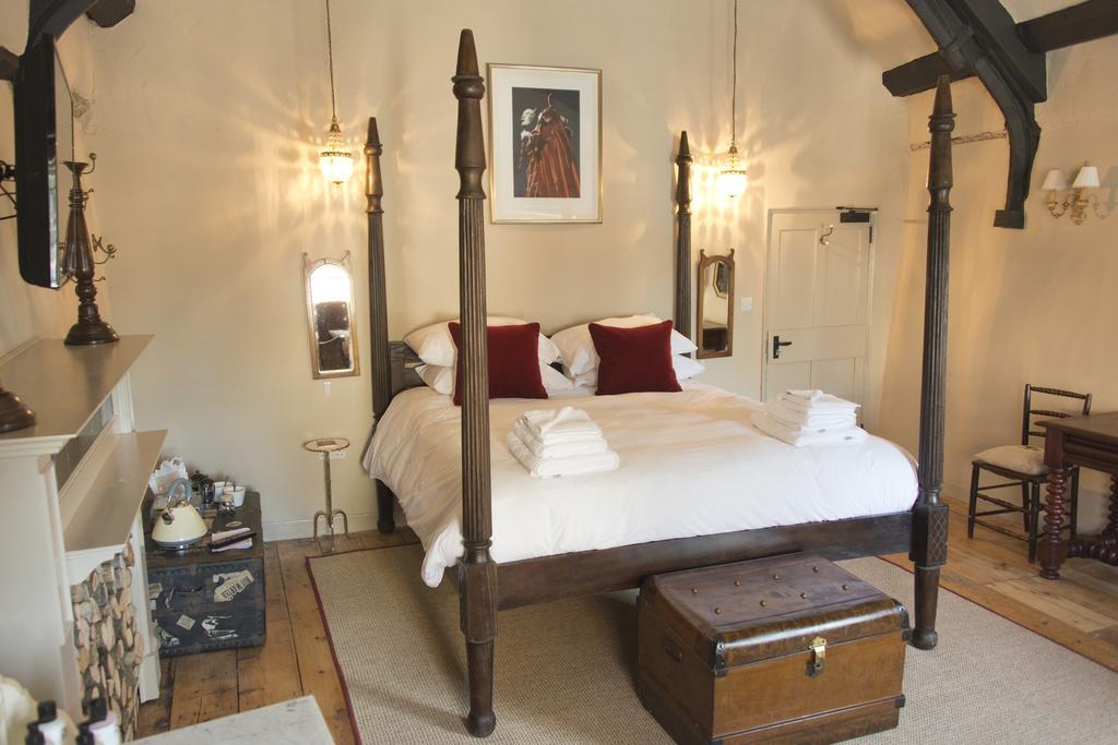 The White Hart Hotel Somerton  Kamer foto