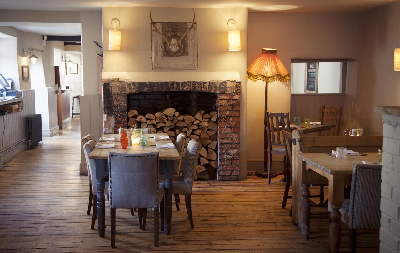 The White Hart Hotel Somerton  Buitenkant foto